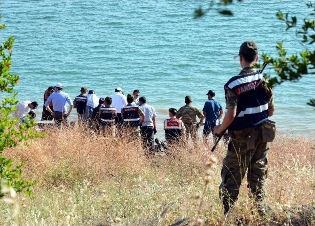 &Ouml;ld&uuml;r&uuml;len İnşaat İş&ccedil;isinin Cesedi 49 Metre Derinlikte Bulundu