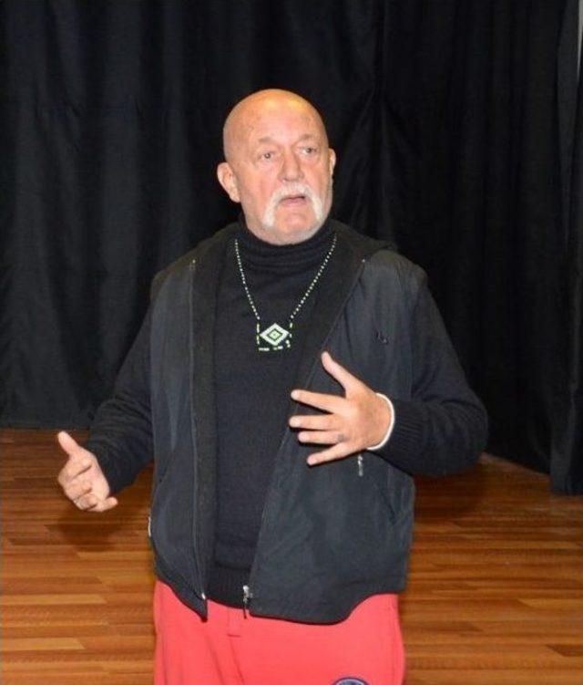 &Uuml;nl&uuml; Oyuncu S&uuml;mer Tilma&ccedil; Hayatını Kaybetti 2