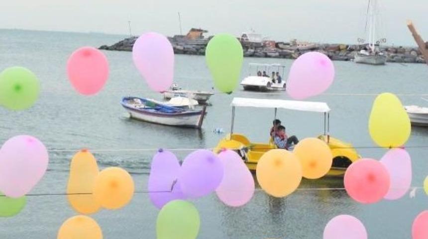 Avcılar Sahili Cıvıl Cıvıl