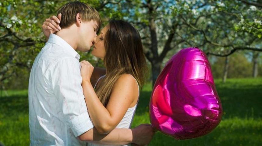  Hormonların g&uuml;c&uuml;!  Bizi ne mutlu eder?