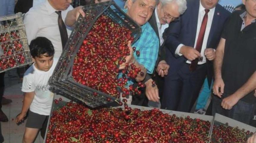 1 Ton Kiraz 15 Dakikada T&uuml;kendi