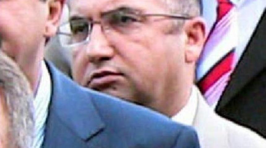 Adliyede Yaz Kararnamesi Depremi