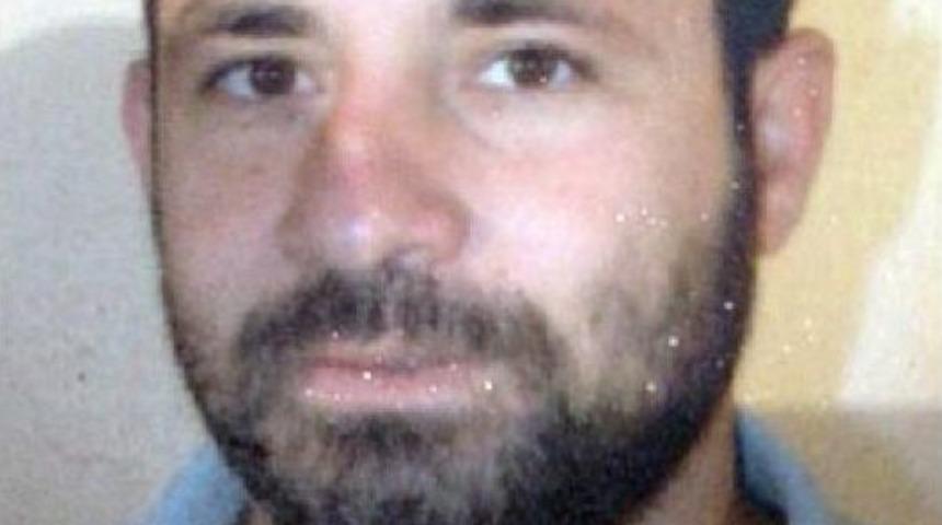 Satırla Saldıran Şizofren Oğlunu &Ouml;ld&uuml;rd&uuml;