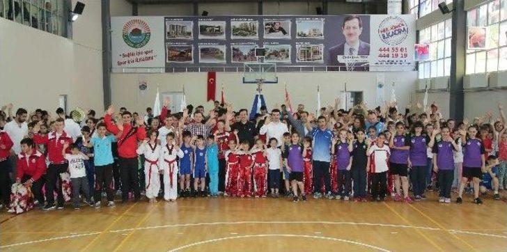 İlkadım Yaz Spor Okullarına Görkemli Açılış G3