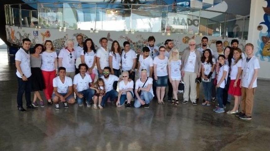 13 Haziran D&uuml;nya Albinizm G&uuml;n&uuml;