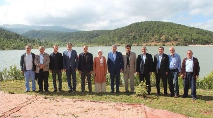 Ak Partili Vekiller Teşekk&uuml;r Ziyaretinde