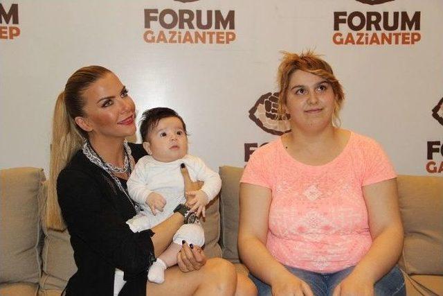 Forum Gaziantep’te Ivana Sert Rüzgarı