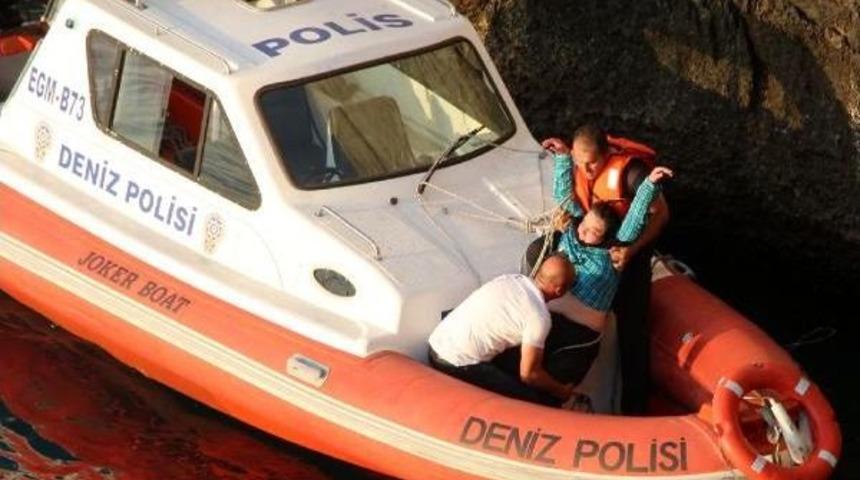 Kayalıklardan Denize Atlamak Isteyen Kadına Ipli M&uuml;dahale