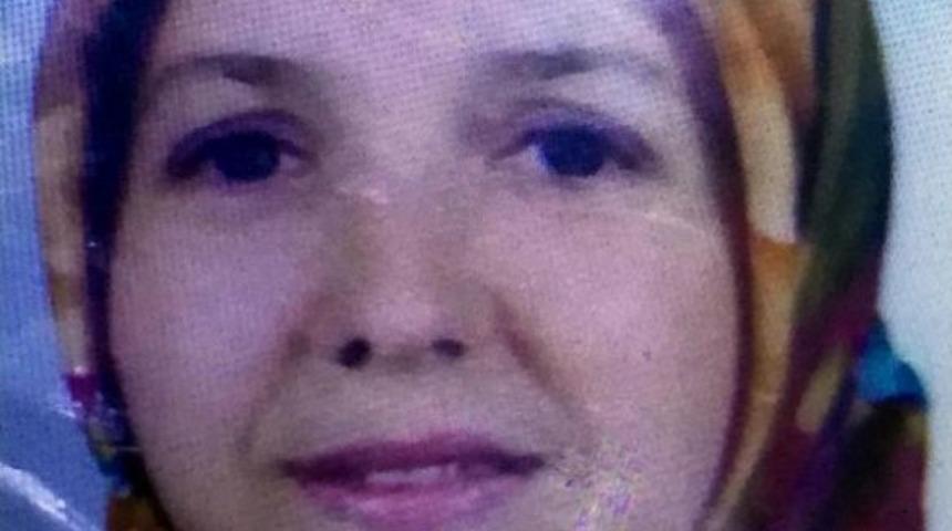 D&uuml;ğ&uuml;nde T&uuml;fekli Maganda 4 Kişiyi Yaraladı