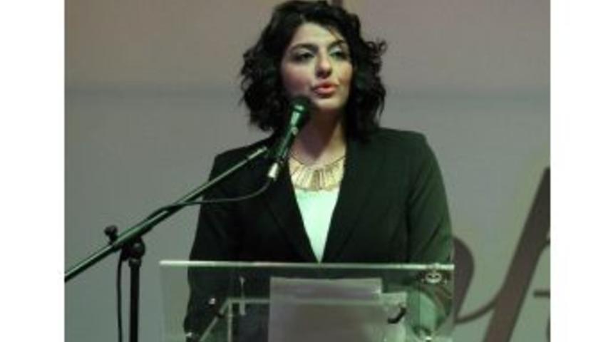 Lokomotif 3. Kez &lsquo;&ouml;d&uuml;l&rsquo; İstasyonunda