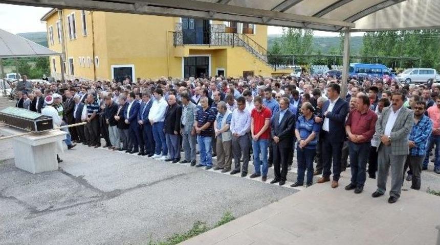 Yangında &Ouml;len &Ccedil;ocuk Toprağa Verildi