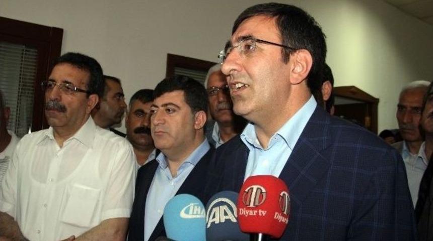 Kalkınma Bakanı Yılmaz Diyarbakır&rsquo;da