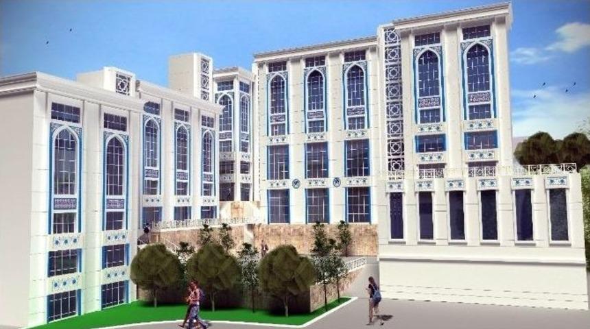 Cumhurbaşkanı Erdoğan&rsquo;ın Mezun Olduğu Okul İznik &Ccedil;inisi İle Kaplanıyor