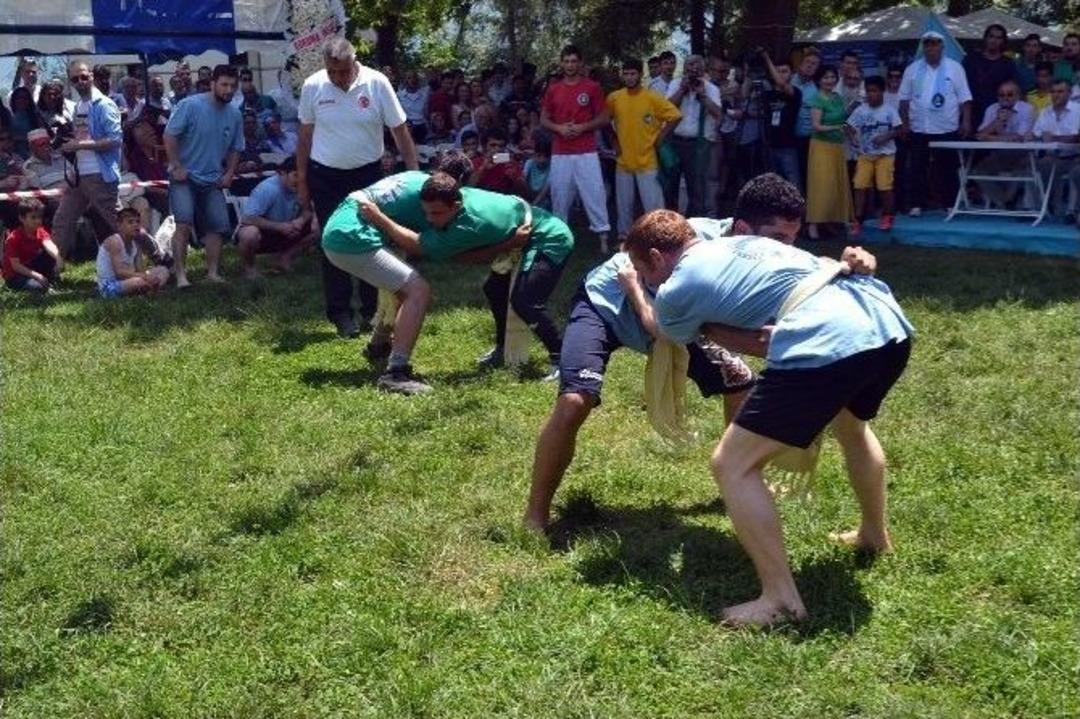 Kırım Tatarları Kocaeli Tepreş Şenliğinde Buluştu