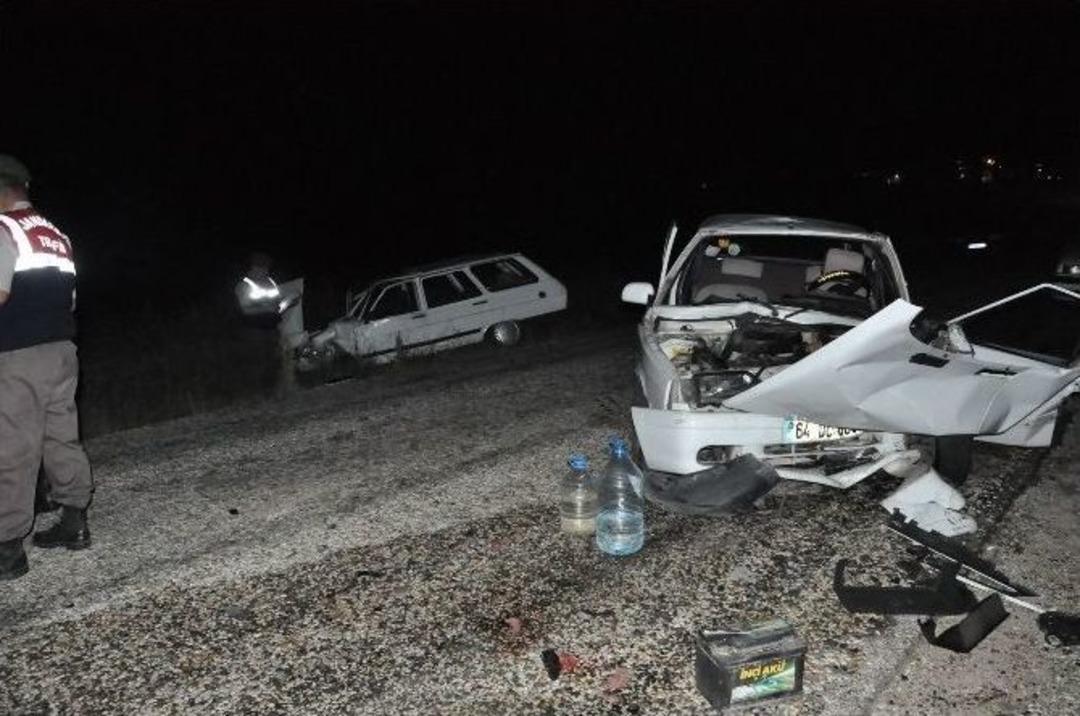 Uşak&rsquo;ta Trafik Kazası; 1 &Ouml;l&uuml;, 7 Yaralı