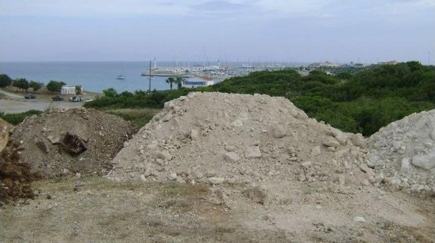 Didim&rsquo;de Tatilcilerden Sezonda &Ccedil;alışma Tepkisi