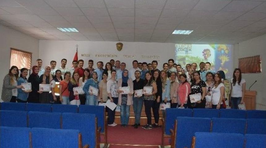 Sağlık Personeline Hizmet İ&ccedil;i Eğitim