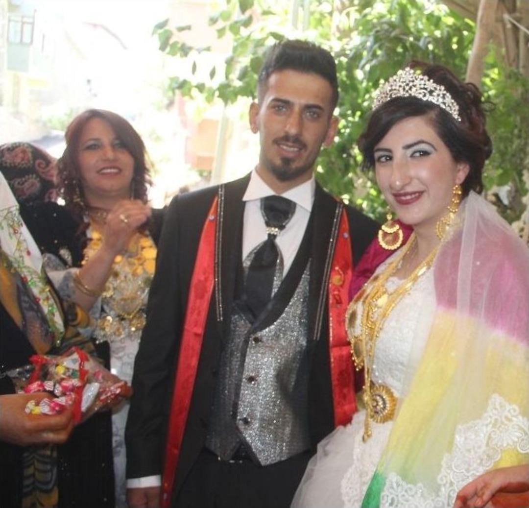 (&ouml;zel Haber) - Hakkari&rsquo;de Değişik K&uuml;lt&uuml;rleri Yansıtıldığı D&uuml;ğ&uuml;n