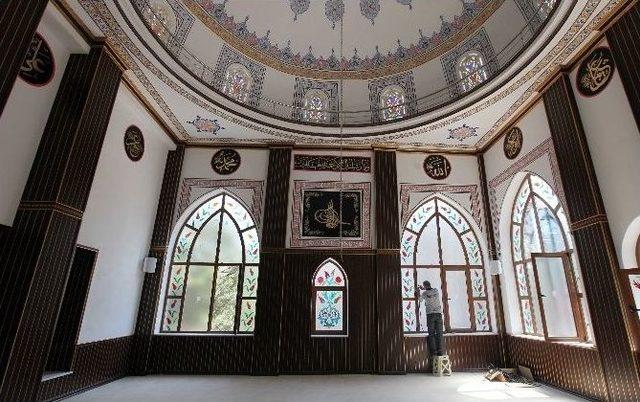 Yenimahalle’den İbadethanelere Ramazan Bakımı