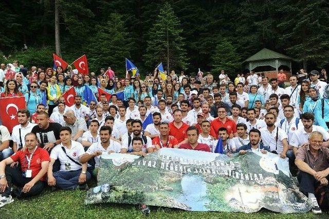 Gençlerimiz “ayvaz Dede” İçin Bosna”da