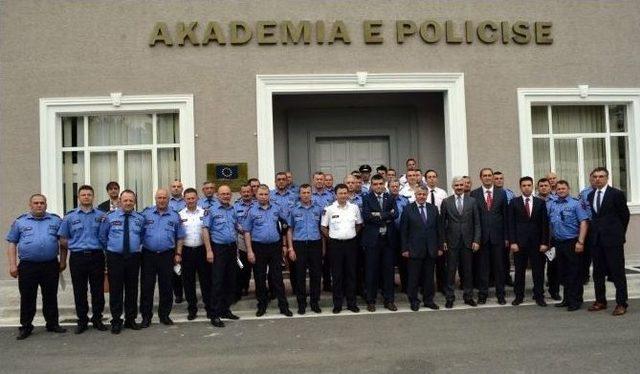 Tika&rsquo;dan Arnavutluk Polisine Eğitim Desteği 1