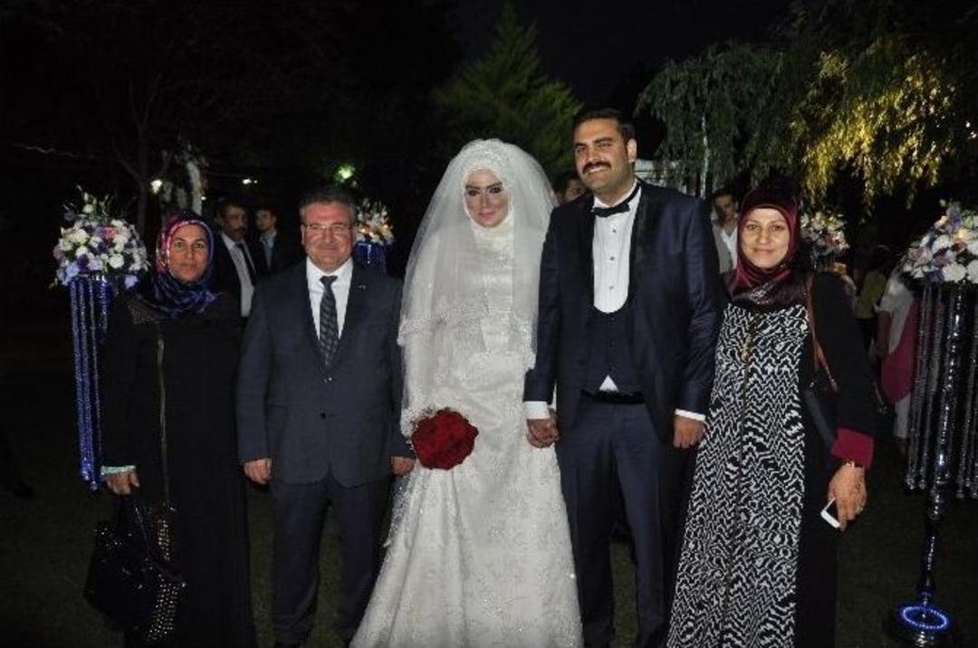 Kaplan Kardeşlerin Mutlu G&uuml;n&uuml;