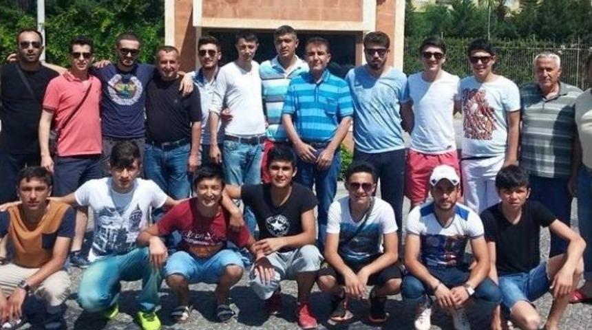 Hisarcık Belediyespor Hem Tatil, Hem Kamp Yaptı