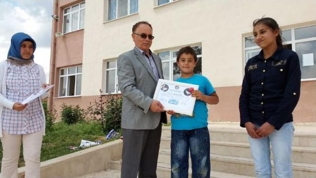 Ali İhsan Poslu: Değerlerlerimizle Değerliyiz