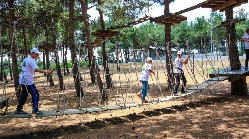 Şehitkamil Belediyesi Gen&ccedil;lik Kampında Survivor Heyecanı Yaşanıyor