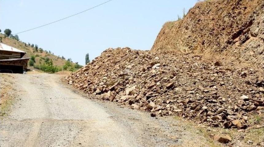 12 Km&rsquo;lik Grup Yolu İki Kat Genişletiliyor