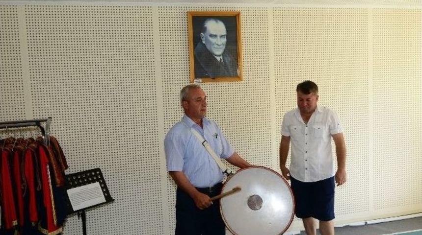 Pamukkale&rsquo;de Ramazan Davulcularına Eğitim