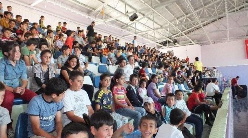 Muş&rsquo;ta Yaz Spor Okulları A&ccedil;ılıyor