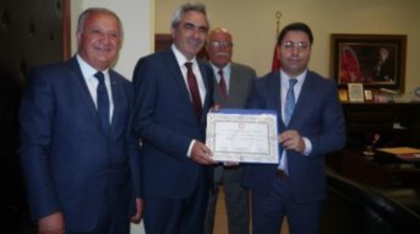 Chp Milletvekili &Ouml;zyal&ccedil;ın Mazbatasını Aldı