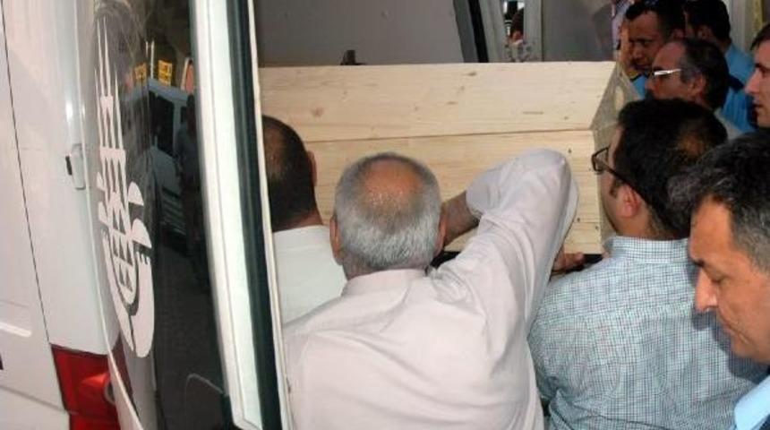 Ortaklık Tartışması Cinayetle Sonu&ccedil;landı: 2 &Ouml;l&uuml;...