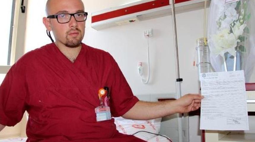 Asistan Doktora Do&ccedil;entten Şiddet Iddiası