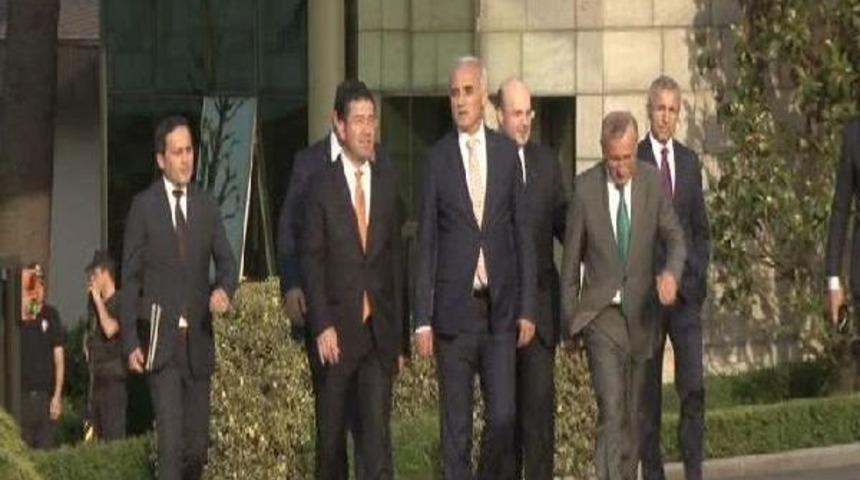 Erdoğan, M&uuml;siad Heyeti Ile Huber'de Yaklaşık 2 Saat G&ouml;r&uuml;şt&uuml;