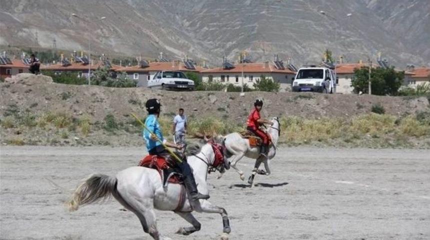 Atlı Cirit İl Birinciliği Yapıldı