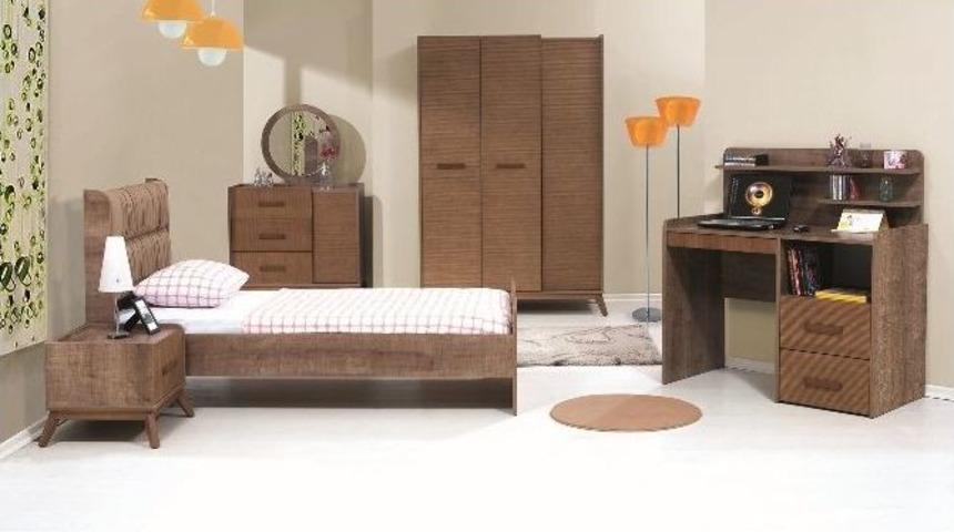 Evg&ouml;r Mobilya, &Ouml;ğrencilerin Karne Sevincine Ortak Oluyor