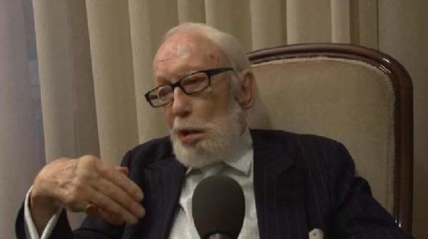 Duayen Gazeteci Bedii Faik Vefat Etti