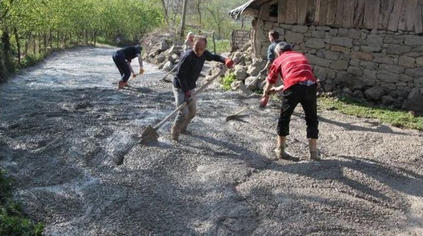 Kumru&rsquo;da 1 Yılda 10 Km Beton Yol