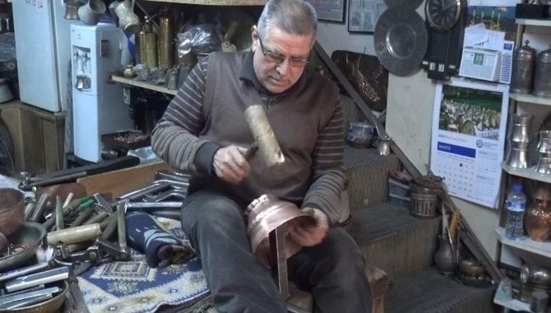 Bakırcılığın Son Temsilcileri Teknolojiye Direniyor