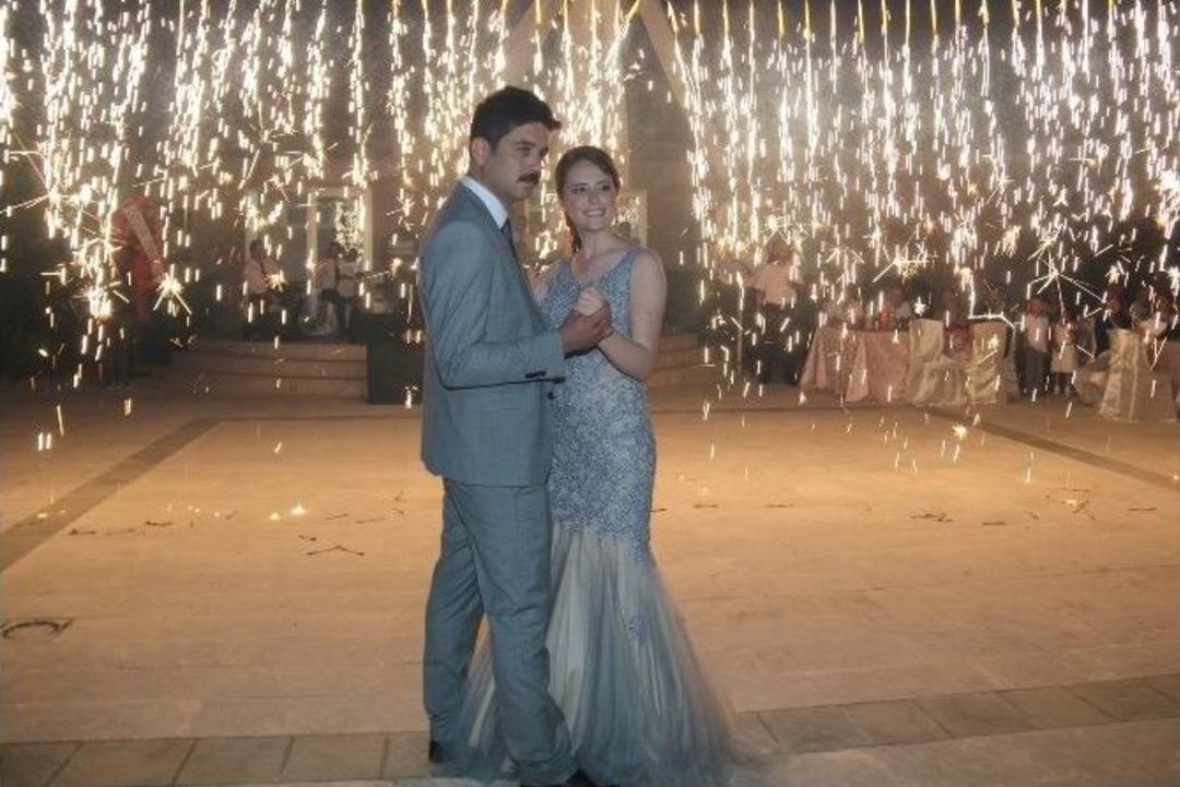 Saruhanlı Belediye Personeli Şerif İle Tuğba Nişanlandı