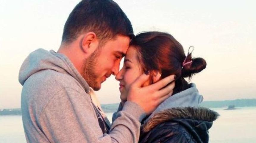 10 G&uuml;nl&uuml;k Evli Gen&ccedil;, Kapısı A&ccedil;ılan Otomobilden D&uuml;ş&uuml;p &Ouml;ld&uuml;