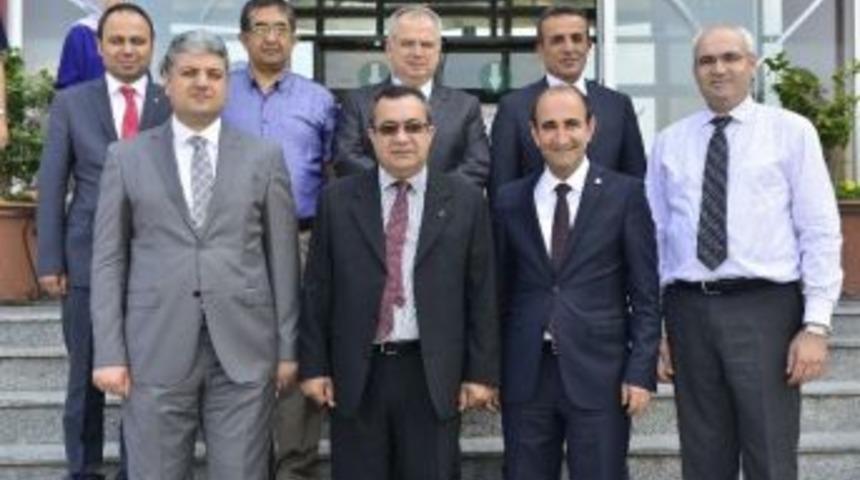 Başkan Edebali, İller Bankası B&uuml;rokratlarını Ağırladı