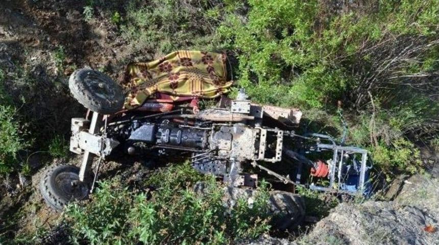 Kullandığı Trakt&ouml;r&uuml;n Altında Hayatını Kaybetti