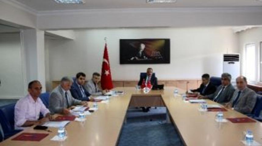 2015 Yılı Eğitim Ve Sağlık Yatırımlarını İzleme Koordinasyon Toplantısı Yapıldı