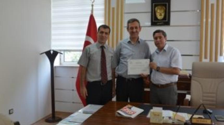 Yunus Emre Mesleki Ve Teknik Anadolu Lisesi T&uuml;rkiye Birincisi Oldu