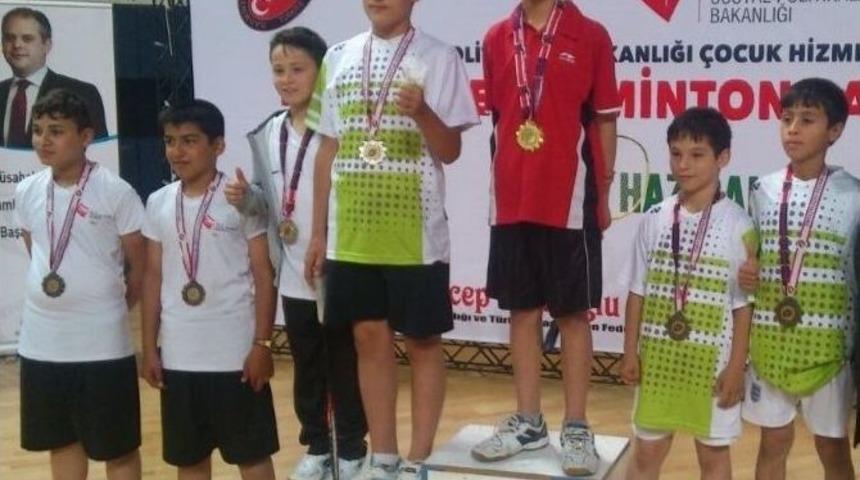 4. Badminton Şampiyonasında Başarı
