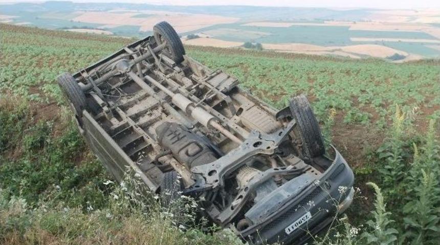 Askeri Araç Devrildi: 4 Yaralı