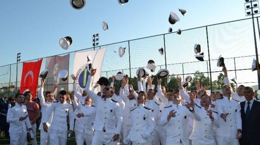 Odü’de Mezuniyet Coşkusu